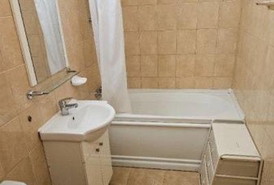 Apartament cu 2 camere semidecomandat în 1 Mai - 1