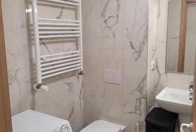 Apartament cu 2 camere decomandat în Tractorul - 3