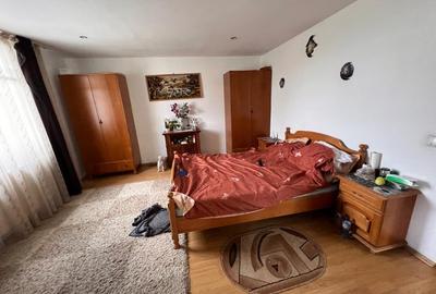 Casa cu 3 camere plus 2 anexe, 120 MP + Teren 200 MP, Gruia - 3