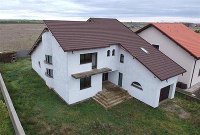 CASA P+E LA STADIU DE FINISAJE,  STR. CUZA VODA,  ZONA PETRESTI - 4