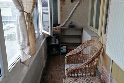 Apartament cu 3 camere decomandat în Caracal - 5