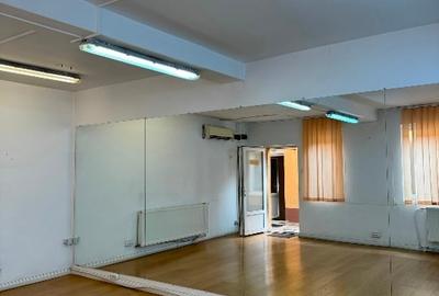 Spațiu de închiriat 500 mp – ultracentral Oradea, ideal pentru clinică / cabinet - 7