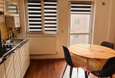 Apartament cu 2 camere semidecomandat, mobilat în 1 Mai - 11