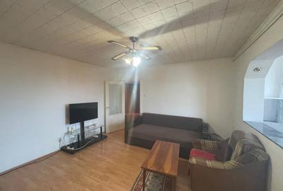 Apartament cu 2 camere semidecomandat în Central - 1