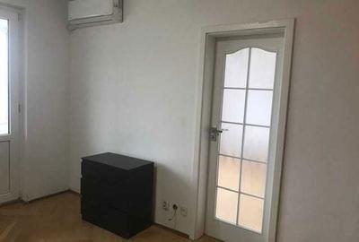 Apartament cu 2 camere semidecomandat în Sala Palatului - 1