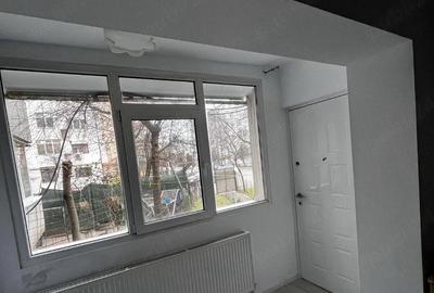 Apartament cu 2 camere decomandat în Micro 21 - 2