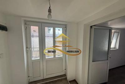 Casă cu 2 camere cu Teren 460 Mp în Săucești - 2