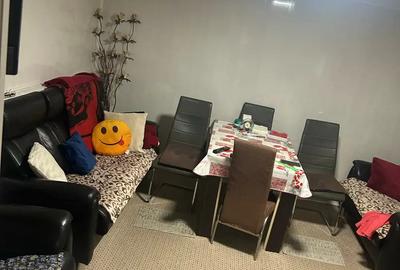 Vand casa 1200metri patrati Vand casa 1200metri patrati - 2