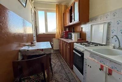 Apartament cu 2 camere decomandat în Micro 20 - 6