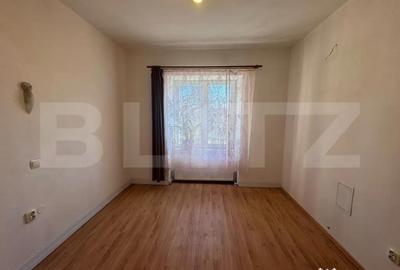 Apartament cu 3 camere decomandat în Gruia - 13