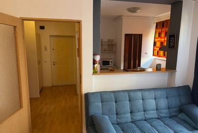 Garsonieră decomandată în Plopilor - 4