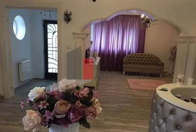 Casă cu 7 camere cu Canalizare în Crângași - 2