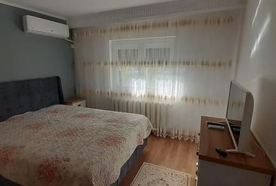 Apartament cu 3 camere decomandat în Central - 2