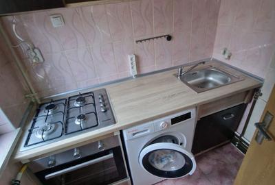 Apartament cu 3 camere semidecomandat în Intim - 8