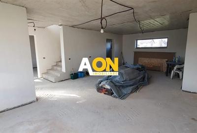Casa semifinisata, 4 camere, 650 mp teren, Ampoi 3 - 3