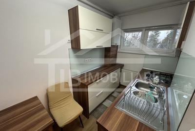 Apartament cu 2 camere decomandat în Cornișa - 6