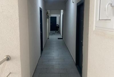 DE INCHIRIAT! Apartament 2 camere decomandat 60 mp , Sector 4 - 42