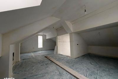 Casă cu 4 camere în Odăile - 4