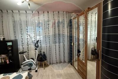 Apartament cu 3 camere de vanzare in zona Lapus - 7