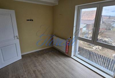 Casa insiruita, 80 mp, zona Avram Iancu - 14