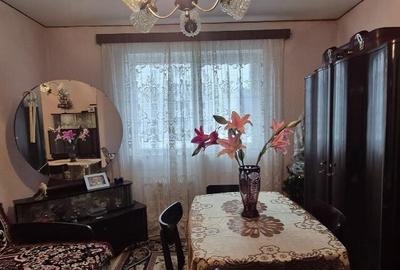 Apartament cu 4 camere semidecomandat în Decebal - 3