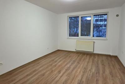 Cornisa- Central Plaza-decomandat imbunatatit - 1