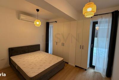 Apartament cu 3 camere, mobilat în Central