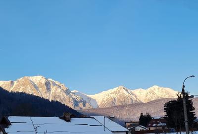 Casă cu 4 camere în Central - 1
