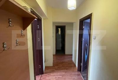 Apartament cu 3 camere decomandat, mobilat în 1 Mai - 7