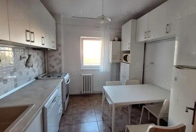 Inchiriez apartament 3 camere decomandat, zona Zimbru - 1