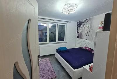 Vand apartament 2 camere zona Scoala 11 - 7