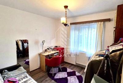 Apartament cu 3 camere decomandat, mobilat în Complex Studențesc - 3