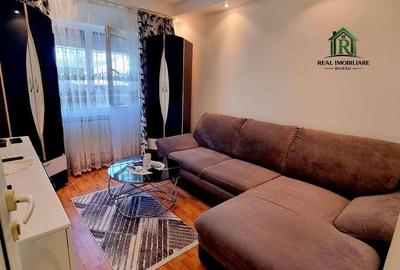 Apartament cu 3 camere decomandat în Micro 14 - 2
