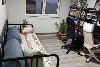 Casă cu 5 camere cu Garaj în Săbăreni - 8