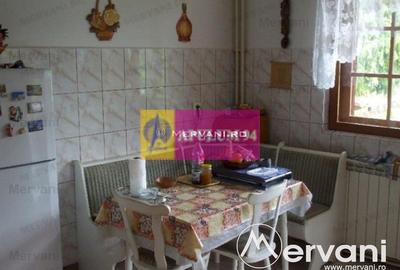 Vila de vanzare in Busteni - Zona Centrala - 14