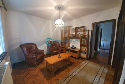 Royal Imobiliare - Vanzare Apartament in Vila zona B-dul Castanilor - 2