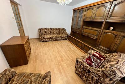 Apartament cu 4 camere decomandat în Vasile Aaron - 1