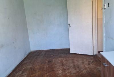 Apartament cu 2 camere decomandat în Piața Centrală - 3