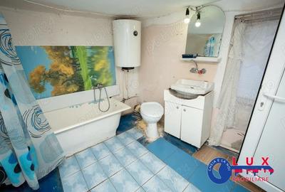 Casă cu 3 camere cu Teren 334 Mp în Babadag - 9