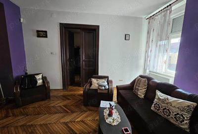 Apartament cu 5 camere decomandat, mobilat în Elisabetin - 4