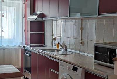 Apartament cu 2 camere decomandat în Central - 1