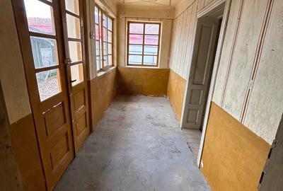 Casă cu 4 camere cu Teren 700 Mp în Rontău - 2