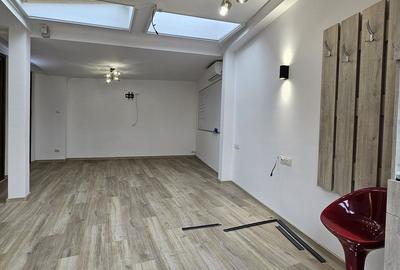 Spațiu comercial, de 120 mp, în Gării - 13