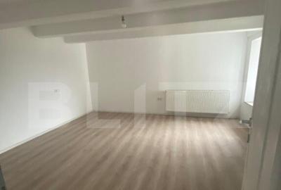 Case de vanzare in Unirea - 2