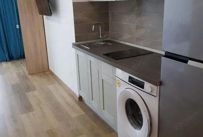 Spre vanzare garsoniera in zona Eroii Revolutiei - 3