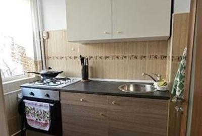 Garsoniera, Dristor - 1