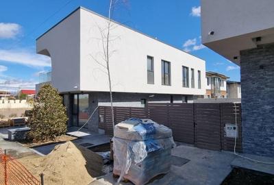 Vila Lux cu vedere la LAGUNA ALBASTRA - 21