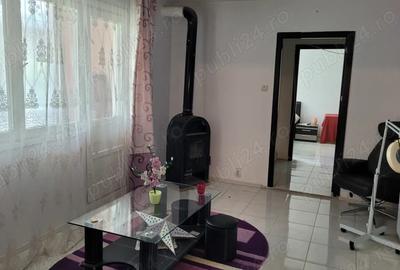 Apartament cu 2 camere nedecomandat în Central