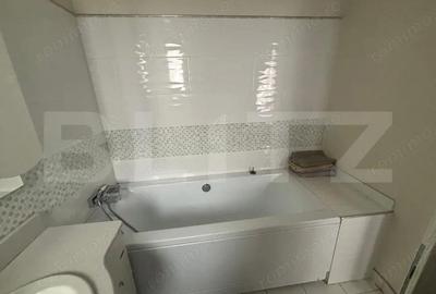 Apartament cu 3 camere semidecomandat în Florești - 2