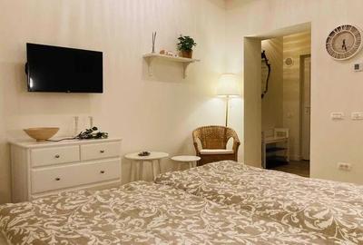 Garsonieră decomandată, mobilată în Central - 4